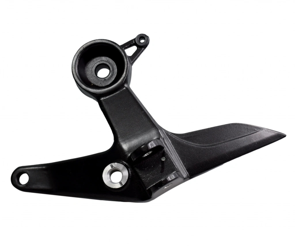 TVS Raider 125 Ön Basamak Braketi Sol Orijinal